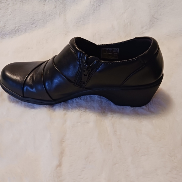 Clark's Clogs - Picture 3 of 5